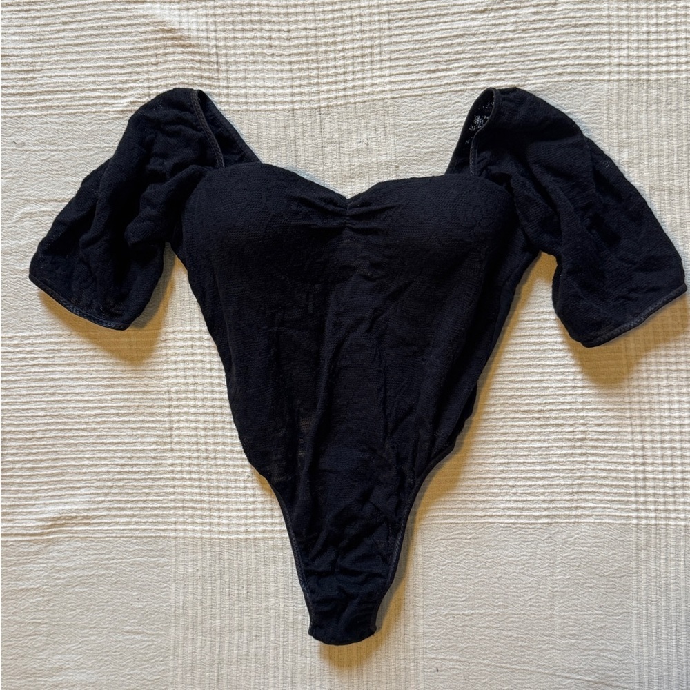 Vintage 90s black stretch lace bodysuit size small